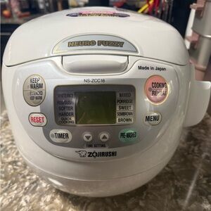 Zojirushi Neuro Fuzzy Rice Cooker